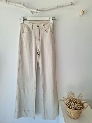 Pantalón ancho marfil