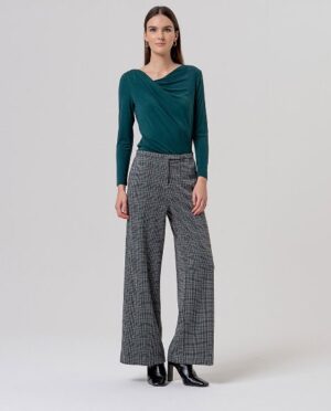 Pantalón ancho cuadros gris