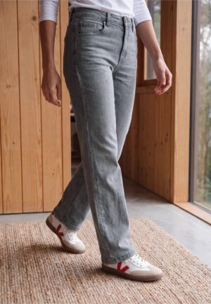 Pantalón denim gris