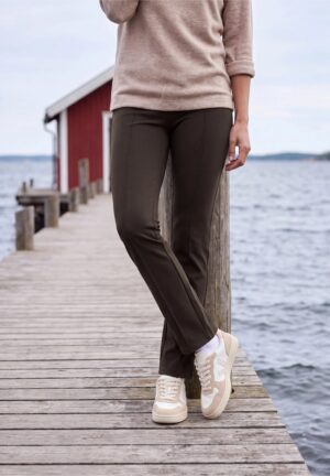 Pantalón punto marrón