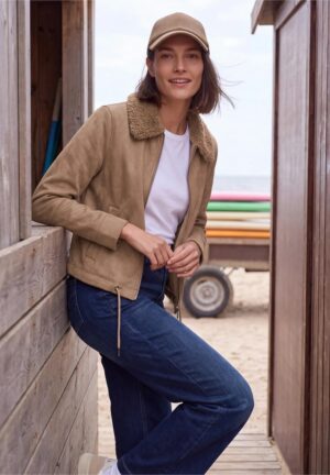 Chaqueta antelina camel