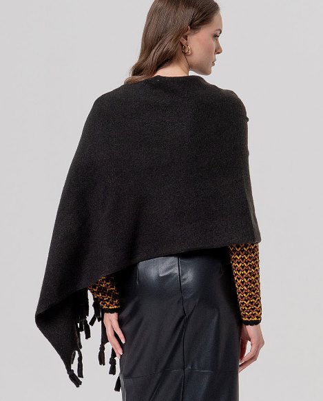 Poncho punto flecos negro - Imagen 2