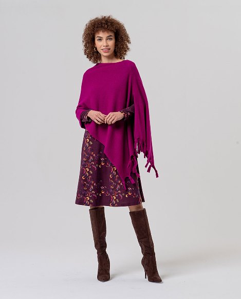 Poncho punto flecos fucsia - Imagen 4