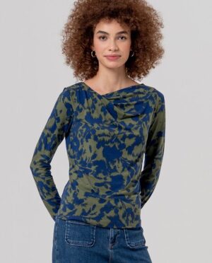 Camiseta cuello barco estampada